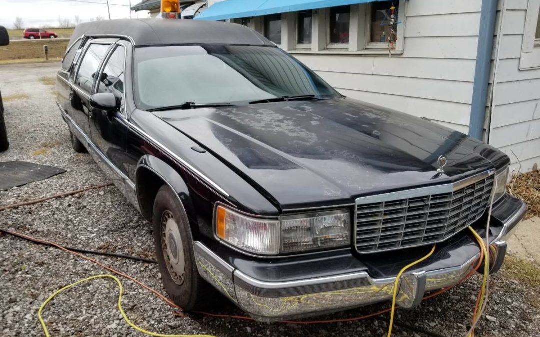 1993 Cadillac Fleetwood Hearse