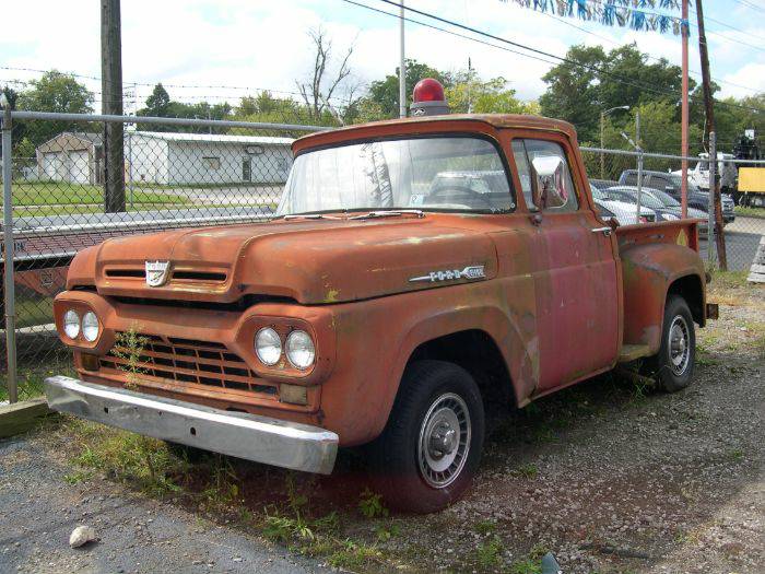 1960 Ford F-100 Fire Radio Truck