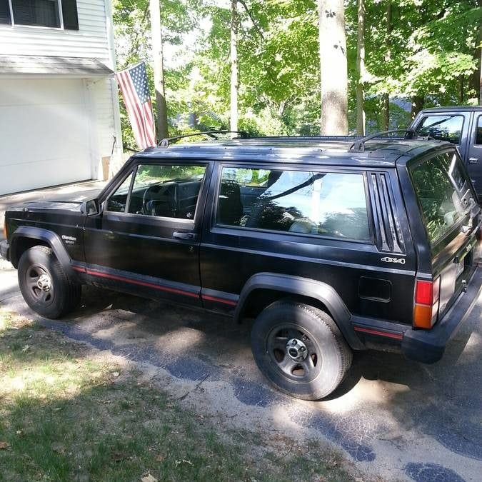 1995 Jeep Cherokee Sport 5 Speed