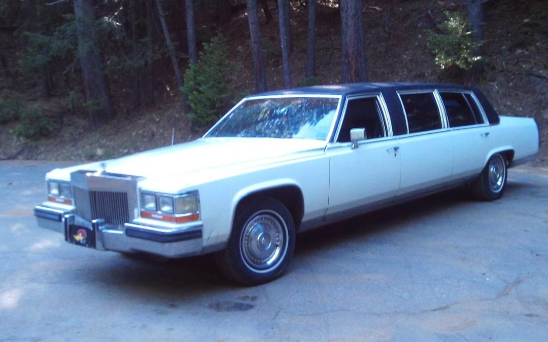 1986 Cadillac Fleetwood Brogham Limousine