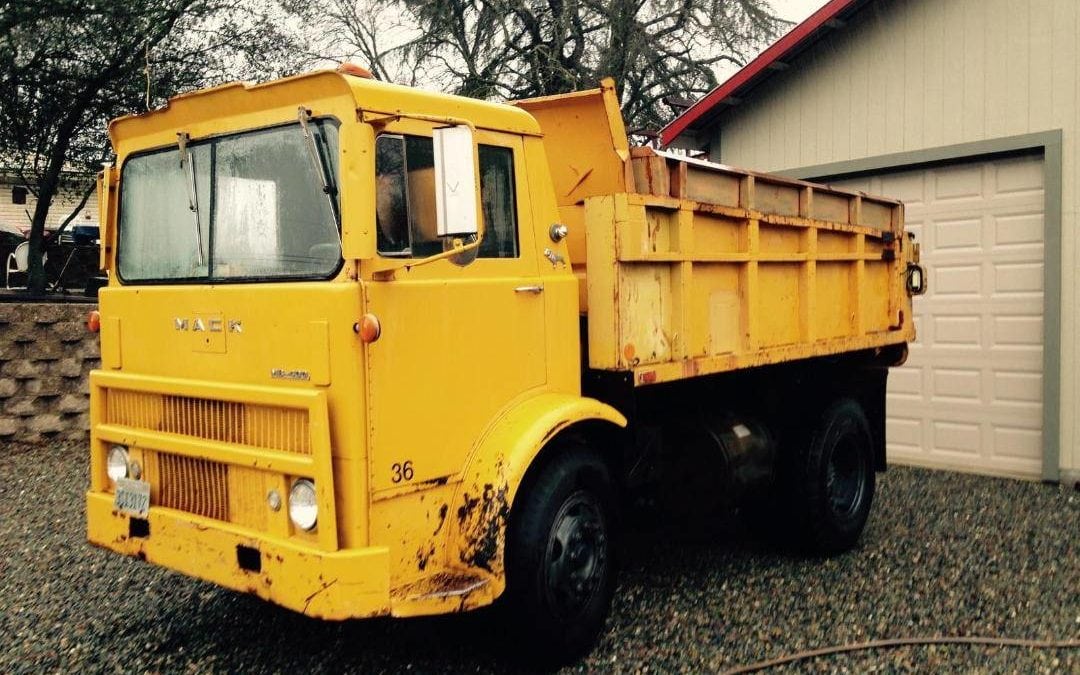 1967 Mack Dump Truck