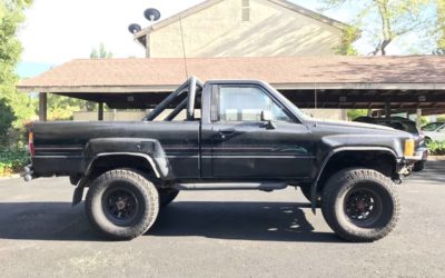 1986 Toyota SR5 Pickup 4×4 Factory Turbo 5 Speed