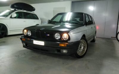 1988 BMW 325iX Touring Wagon w/ Metal M3 Fender Flares